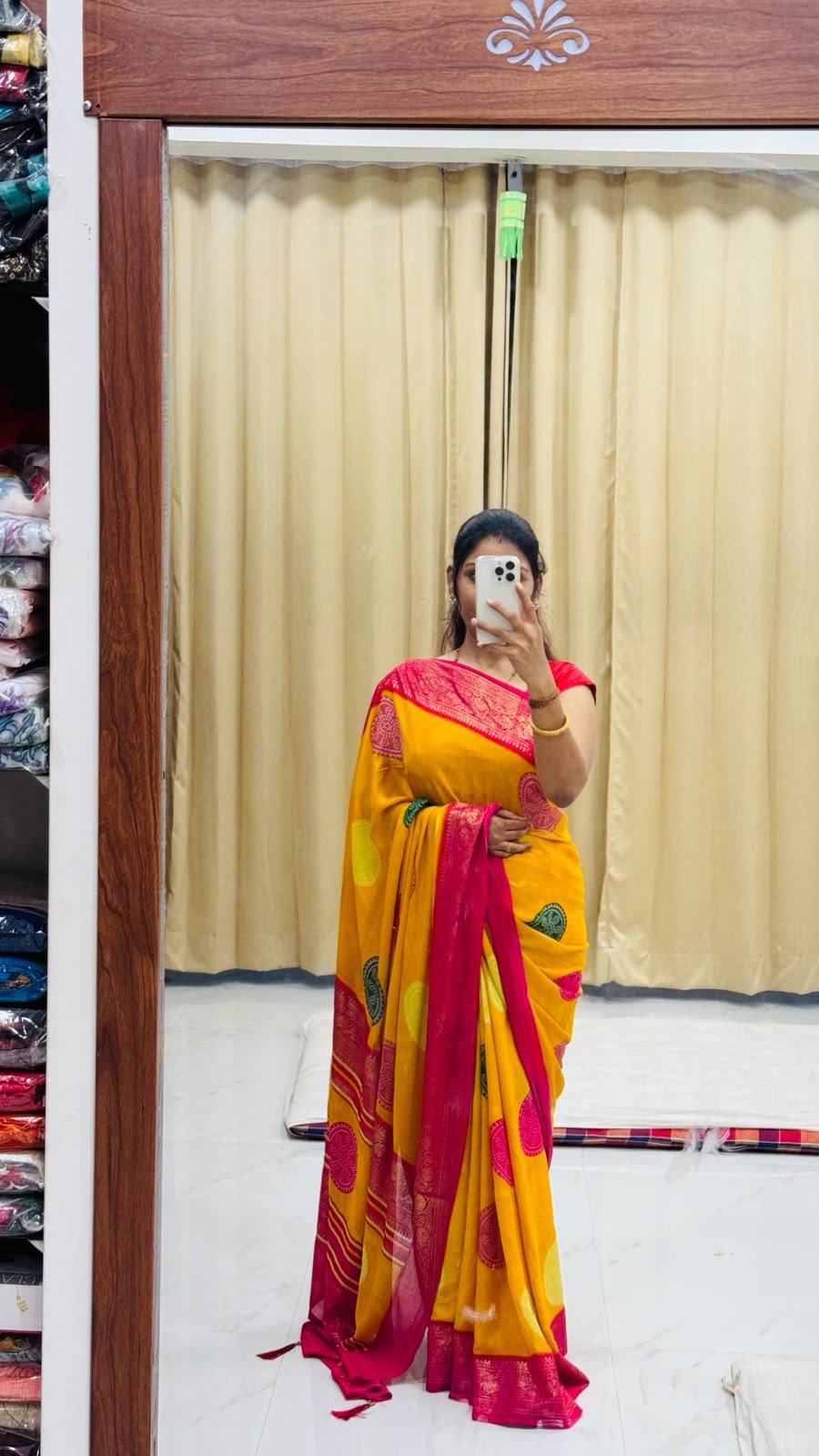 2026/06/1000019112.jpg Badhani Design Saree - Image 1