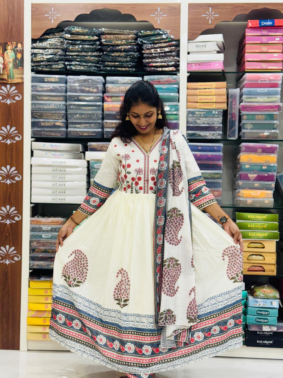 2026/09/1001315689-1.jpg primium 3 pic set pure cotton Front embroidery work Duppata - cotton - Image 1