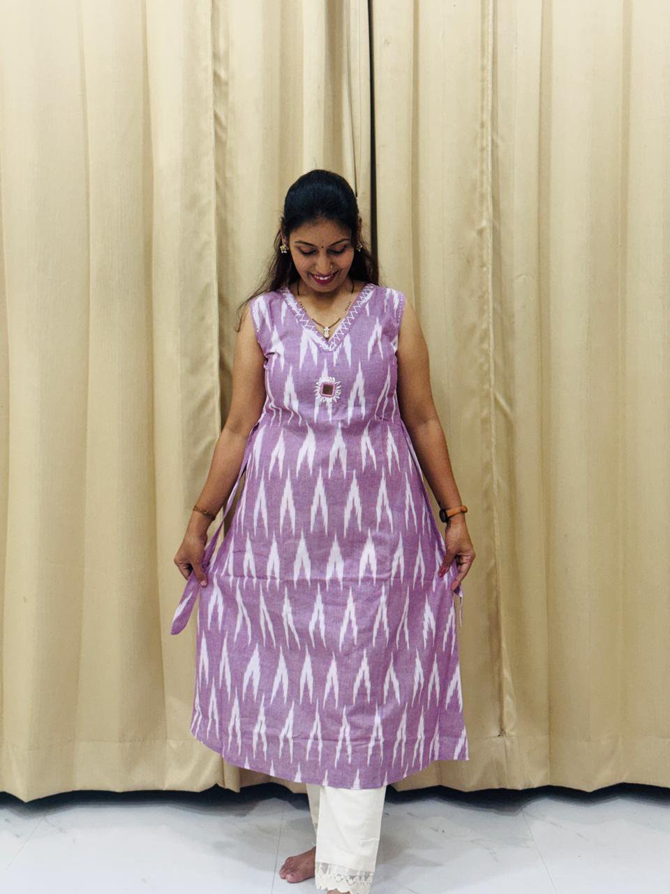 2026/09/1001315692.jpg Primium Cotton front chikken work with lining , cotton duppata - Image 1